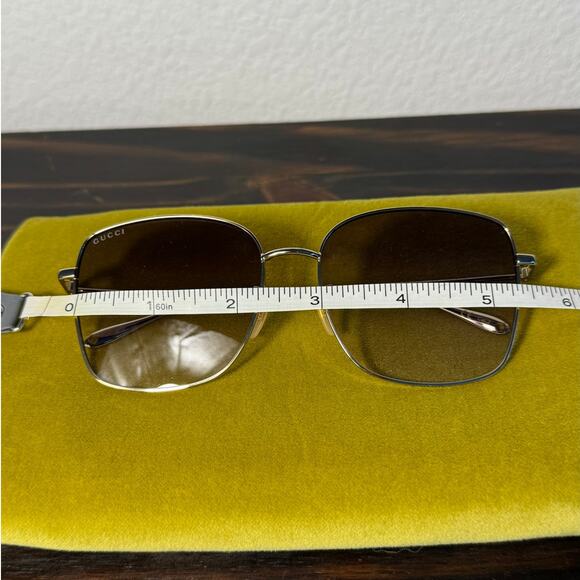 GUCCI Square Frame Gold/Grey Sunglasses with Charms, Bags - Picture 16 of 16